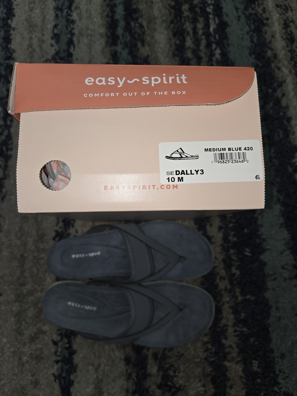 Easy Spirit Women's Blue Comfort Flip Flop Sandals - Picture 4 of 5